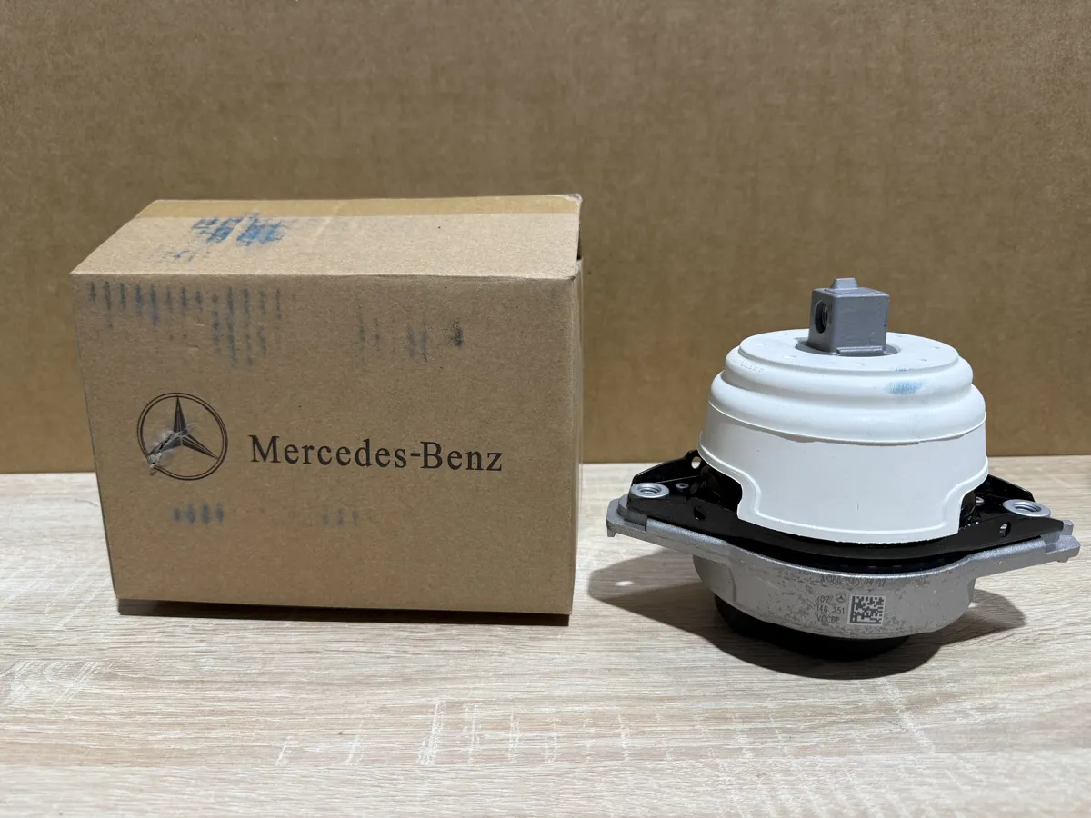 Подушки Двс Mercedes-Benz гле w166 левая